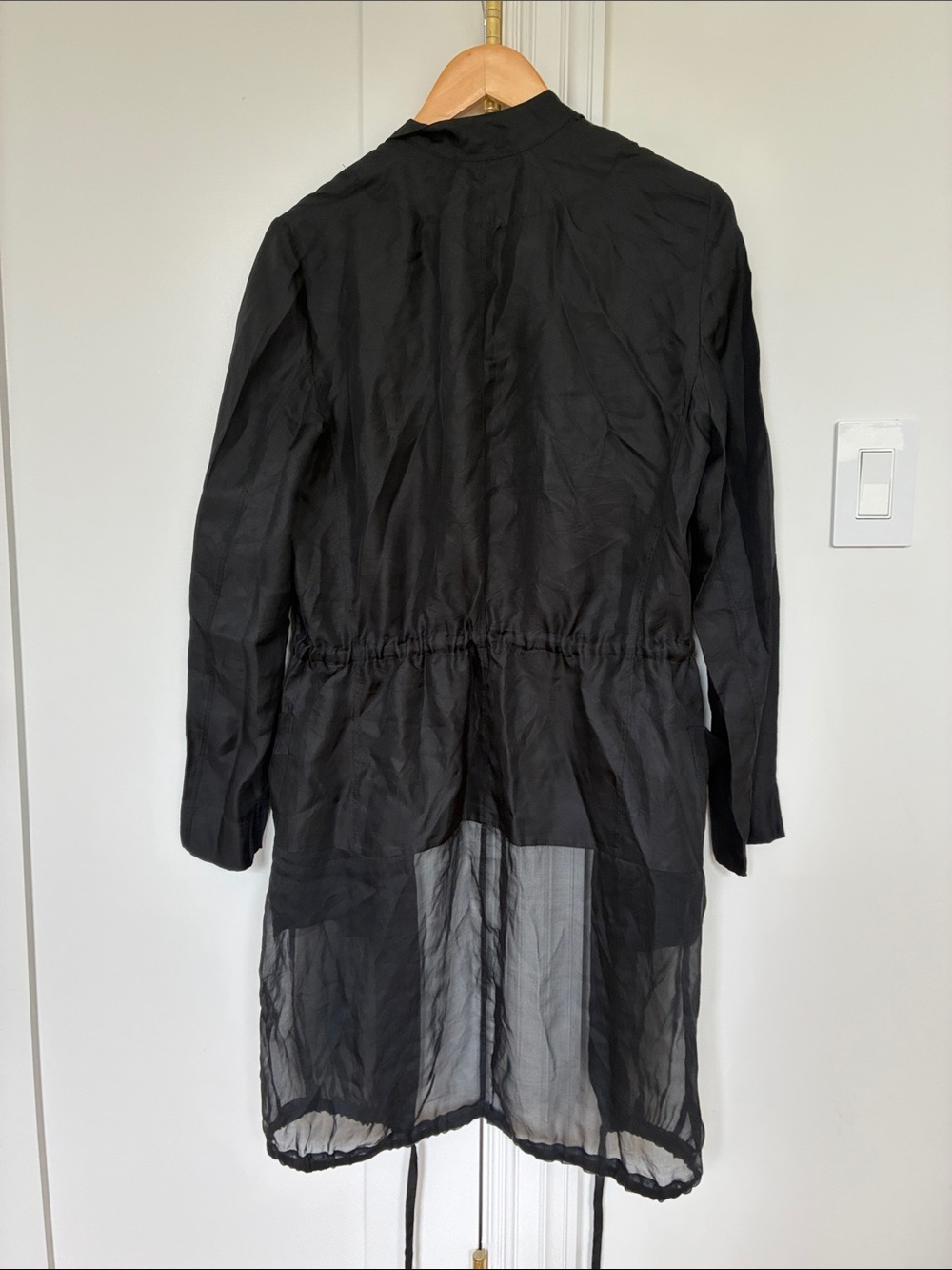 Lightweight Black Silk Drawstring Jacket - Picture 5 of 5